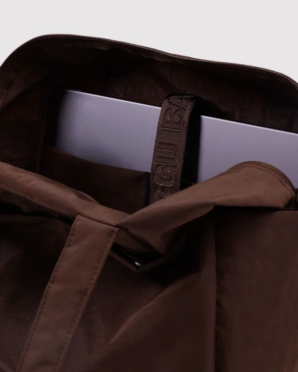 Everyday Cloud Bag - Coffee - Material: heavyweight-nylon