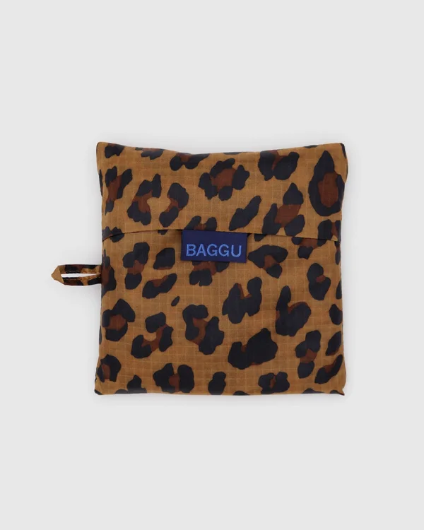 Big Baggu - Leopard - Size: OS